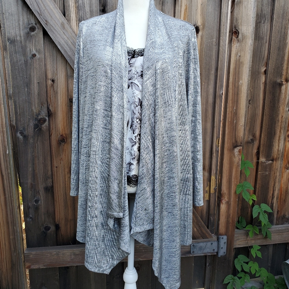Like New Silver snakeskin pattern draped cardigan